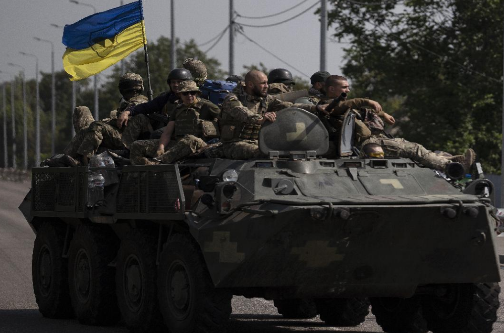 Ukrayna: Hêzên me, gundekî Donetskê rizgar kir