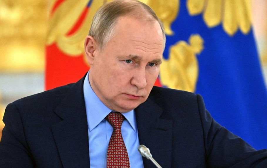 Putin: Heger hewce bike, em ê wan çekan bi kar bînin!