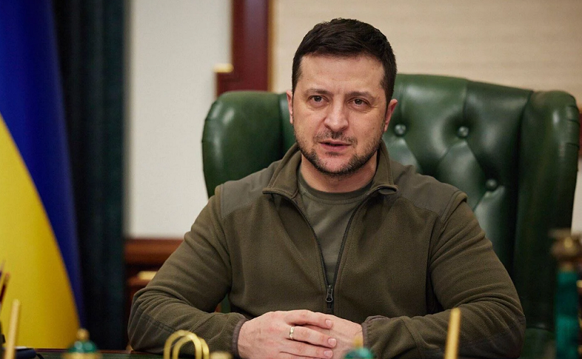 Zelenskiy: Divê 50 sal dorpêç bên sepandin!