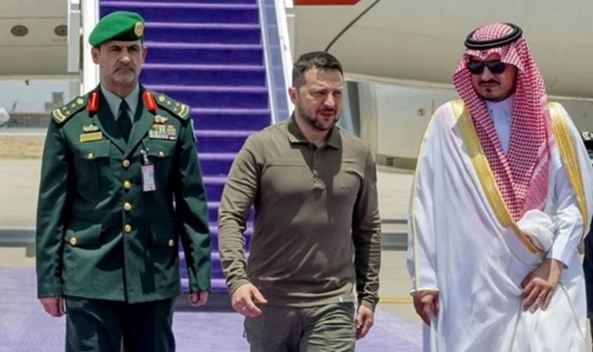 Zelenskiy sedema serdana Siûdî û besdariya Lûtkeya Erebî eskere kir