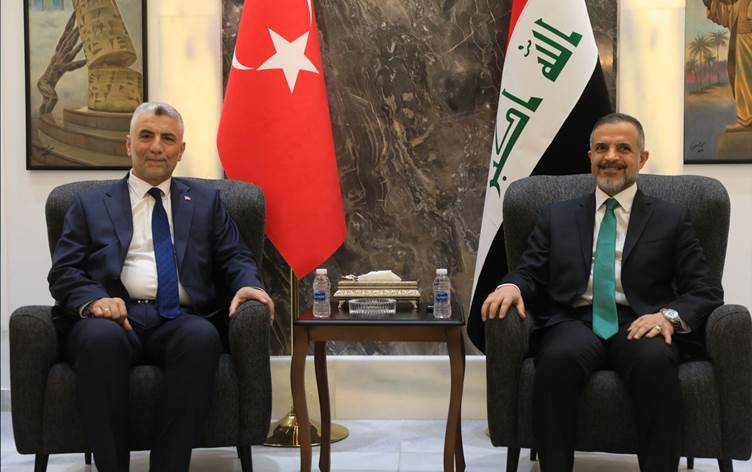 Wezîrê bazirganiyê yê Tirkiyê Ömer Bolat giha Bexdayê