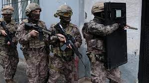 Li Îstenbolê operasyona rêxistina THKP-C: 10 kes binçavkirin