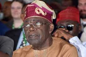 Serokê demê yê ECOWASê heyetekî ji mezinên olî sand Nîjerê