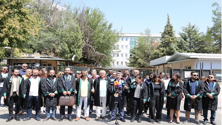 Baroya Diyarbekirê banga destpêkirina pêvajoyeke nû kir!