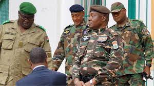 Nîjer li hemberê tehdîdên ECOWASê ket amadebasiyê