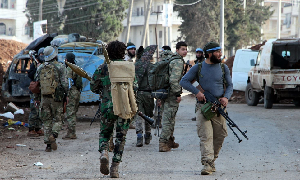 Li Efrînê pevçûn: Herdu aliyan çeperên hev bombe kirin