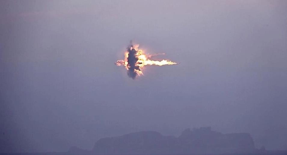 Koreya Bakur li dijî Amerîkayê tetbîqata teqtîkî ya nukleerî pêk anî!