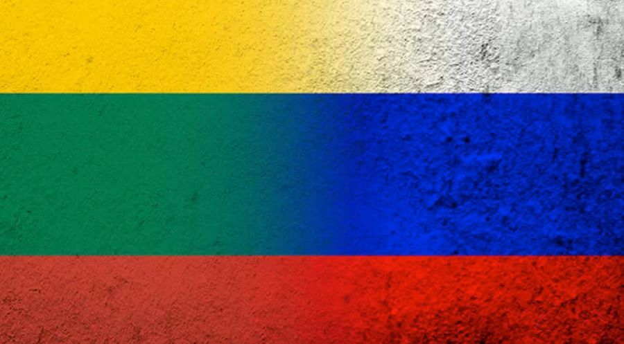 Wî welatî, destûra rûnistina 135 welatiyên Rusî betal kir