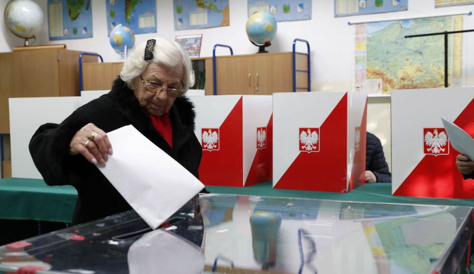 Polonya, li ser hin mijaran diçe referandûmê