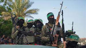 Hamas: "Ji bo agirbesa 5 rojan em amade ne ku 70 zarok û jinan serbest berdin"