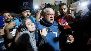 Di êrîsa hewayî de, hevjîna peyamnêrê Al Jazeera û zarokên wî mirin