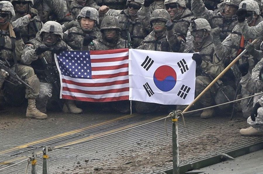 Herdu welatan, li dijî gefên Koreya Bakur tetbîqat kirin