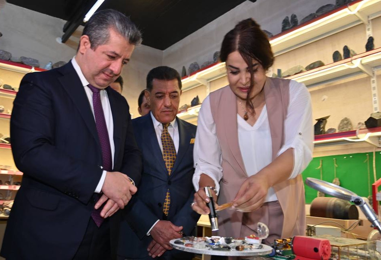 Serokwezîrê Herêma Kurdistanê Mesrûr Barzanî tevlî festîwala fakulta hunerî bû