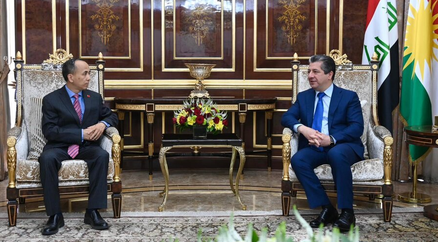 Serokwezîr Barzanî, Konsulê Çînê pêswazî kir