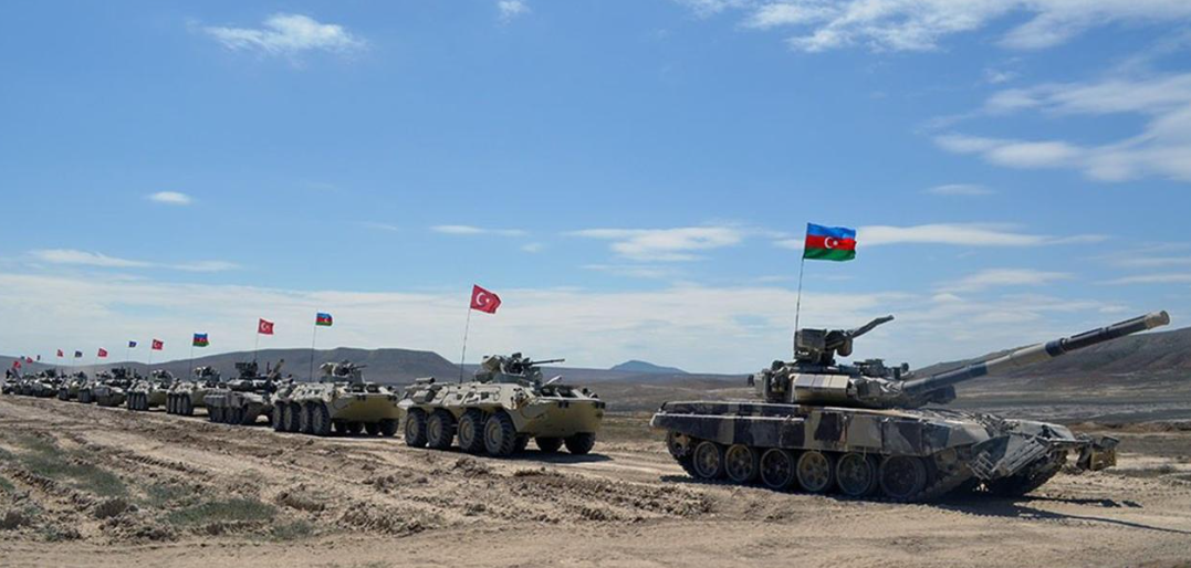 Tirkiyeyê, ligel wî welatî dest bi tetbîqatê kir