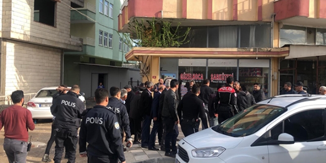 Li Semsûrê (Adiyaman) kesekî bi kêrê hat kustin