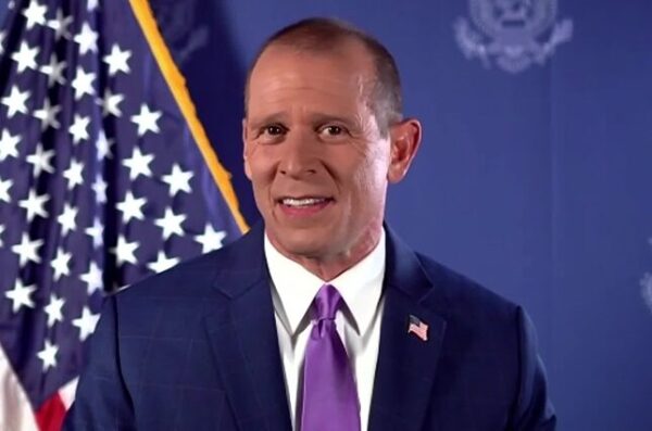 Samuel Warberg: Amerîka dixwaze têkiliyên xwe bi Kurdan re xurt bike