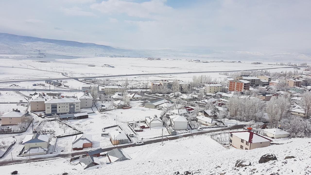 Ji bo hejmarek bajarên Bakurê Kurdistanê hisyariya berf û baranê hate dayîn