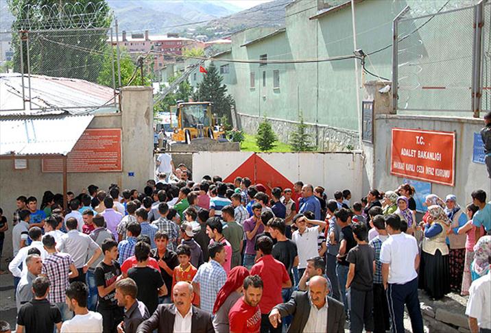 Li Hakariyê 34 firariyan teslîmê rêvebiriya zîndanê kirin