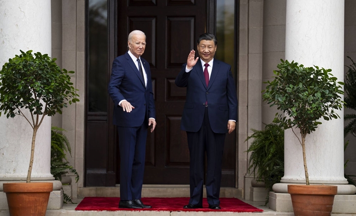 Xi Jinping: Pêdiviya cîhanê bi pêwendiyên bas ên Çîn û Amerîkayê heye