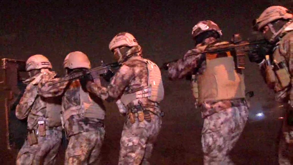 Hêzên asayîsê li bajarê Kocaeliyê 11 gumanbarên DEASê girtin