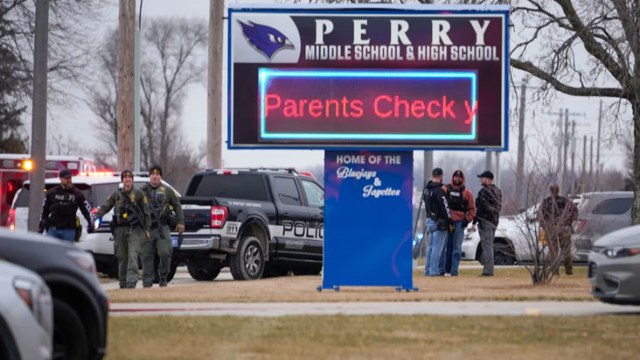 Li eyaleta Lowayê êrîsê ser dibistanekî kirin: 1 mirî û 3 birîndar hene