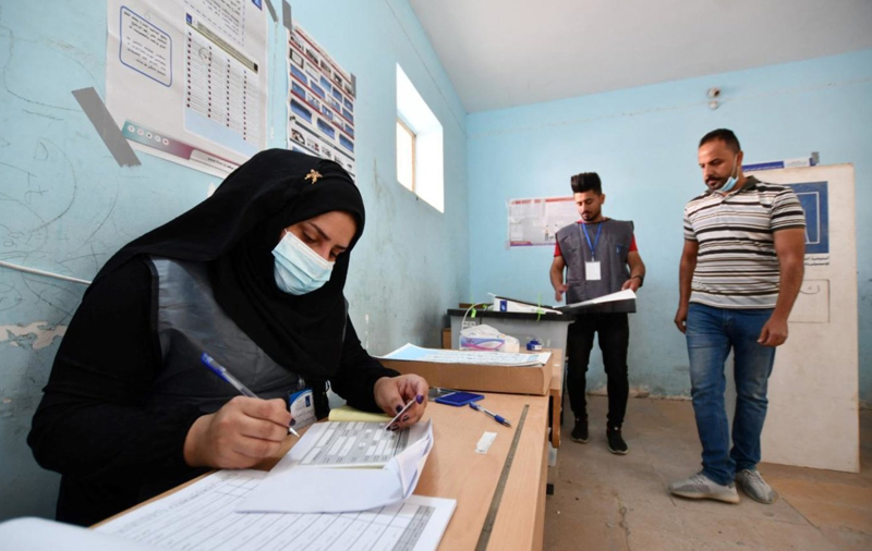 Iraq | Hêzên ewlekariyê û koçberên navxweyî çûn ser sindoqan