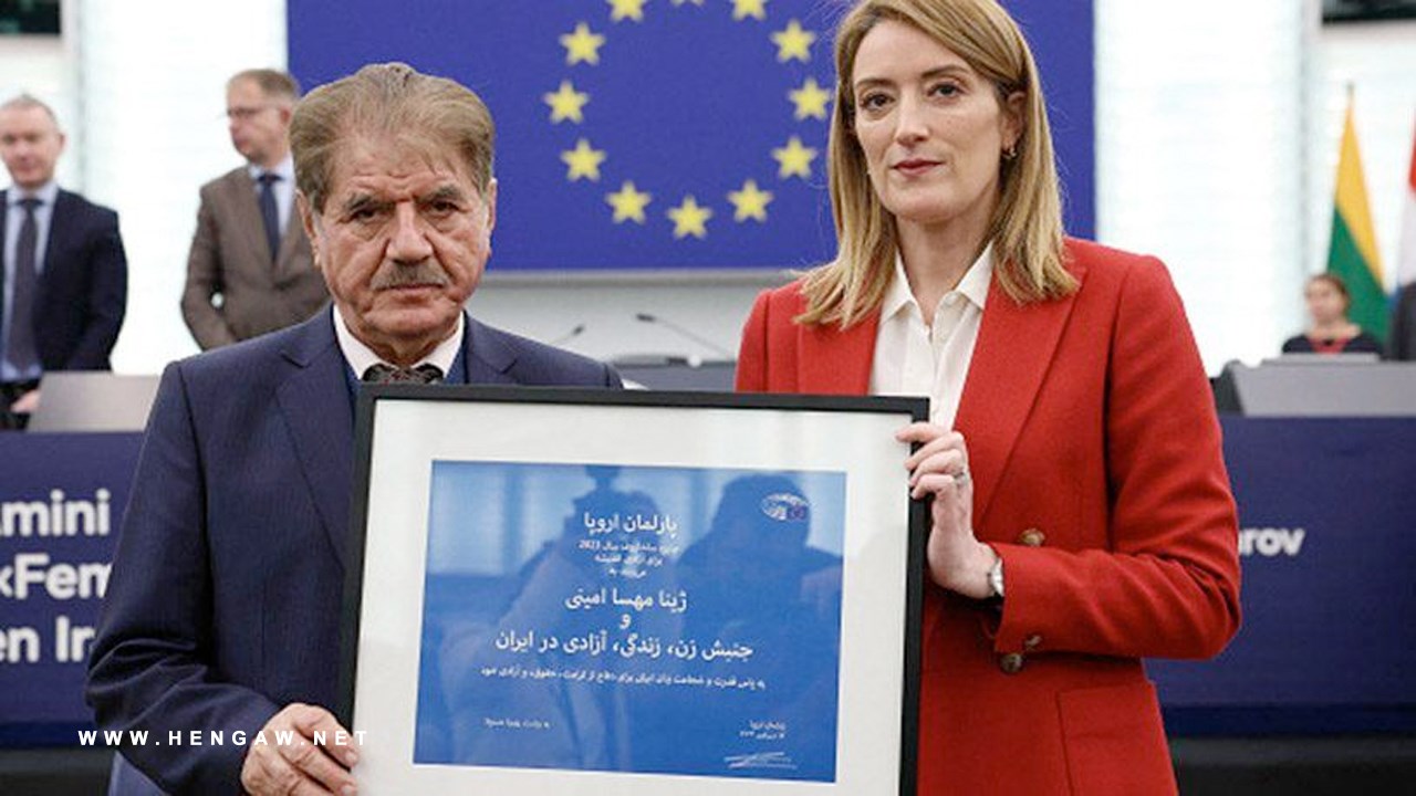 Rejîma Îranê dest danî ser xelata Shakharov a Jîna Emînî