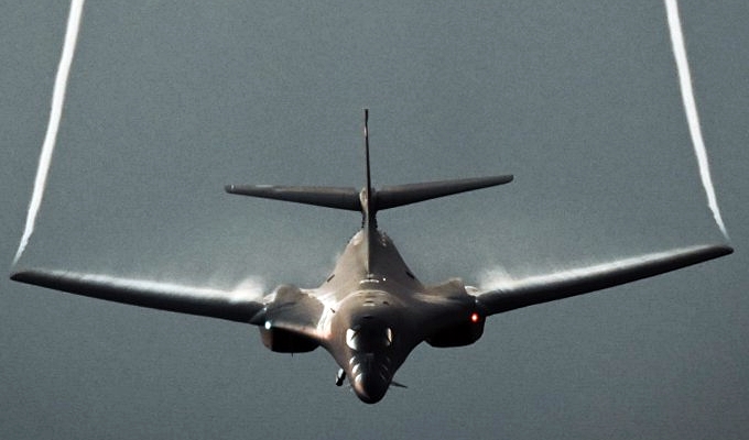 Ji Amerîka bo milîsên Îranê: Em ê car din li cihên ku wêran nebûne bixin!