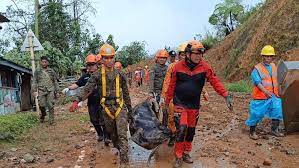 Di heza erdê de jimara miriyan derket 92 kesan û 36 kes wenda ne