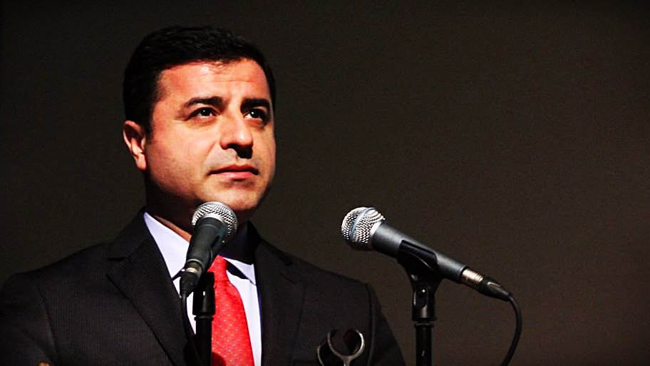 Demirtas tehliye nexwest, roja danisîna bê diyar bû