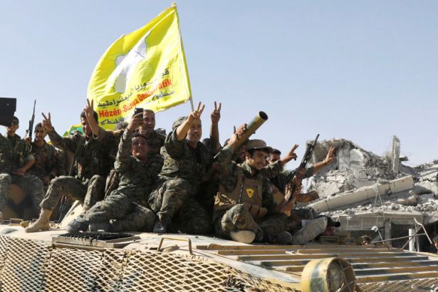 Rojava | ‘Em Rojhilatê Firatê wekî Der’a, Hûms û Xûta radestî Esed nakin’