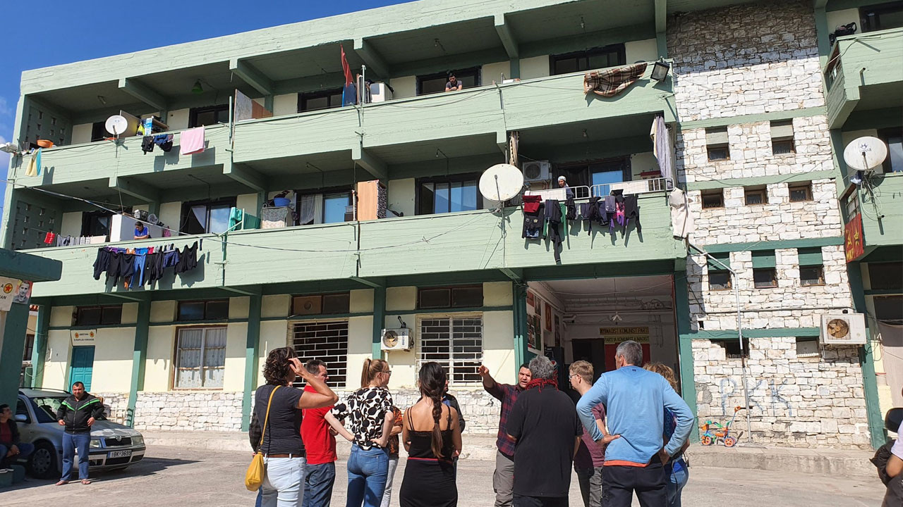 Kampa Lavrion a Yunanîstanê, hat valakirin!