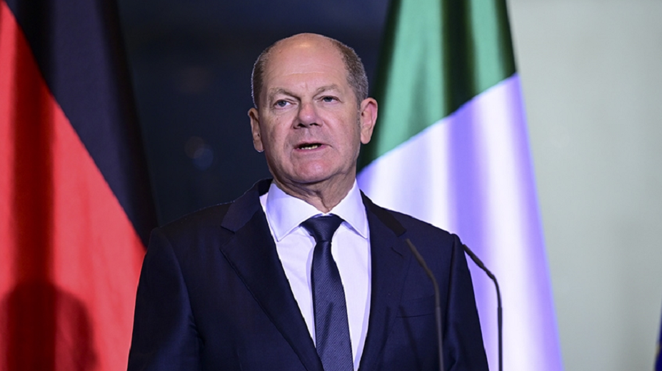 Scholz: Em bi fikar bûyeran disopînin