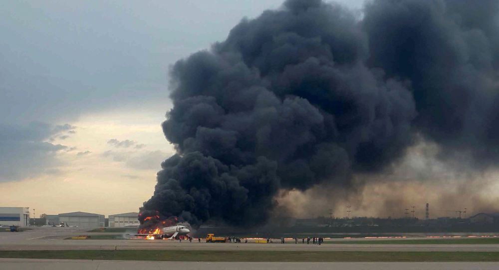 Di dema danisînê de agir bi balafirê ket: 41 kesî jiyana xwe ji dest da