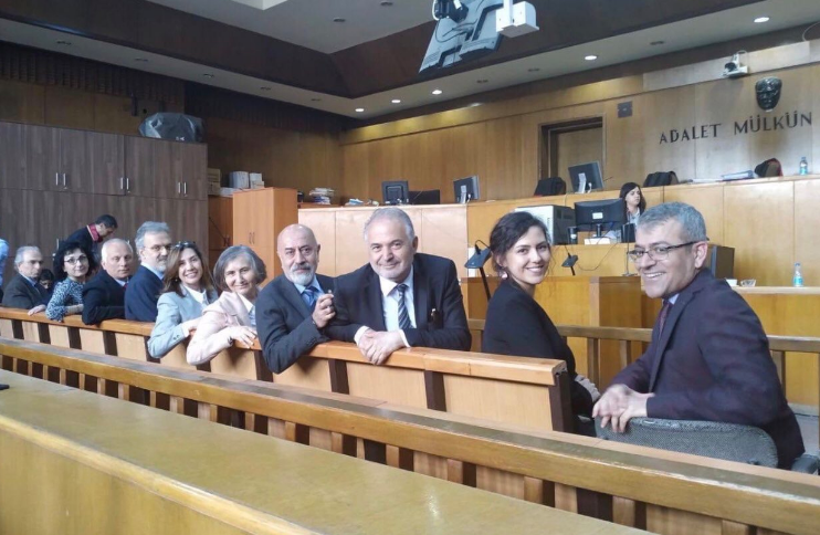 TTB: Ji ber daxûyaniyên Efrînê û Roja Astiya Cîhanê 11 bijîsk  hatin sizadan