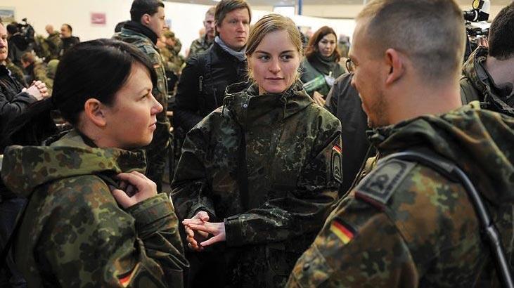 Artêsa Almanya wê salekî dinê jî li Afxansitanê bimîne