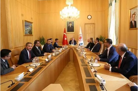 Baroyên bakur bi rojeva girêvên birçîbûnê serdana Serokê Parlamanê kirin