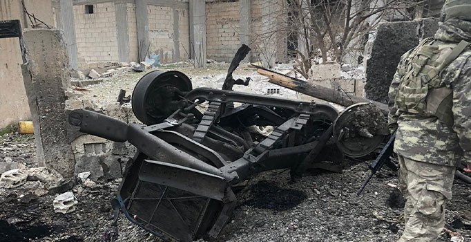 Hinek kes erebeya tije teqemenî teqandin: 8 kustî