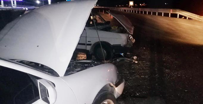 2 erebe lihev ketin: 10 birîndar