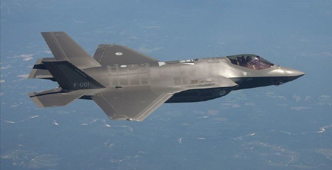 Polonya 32 heb balafirên F-35 dikire