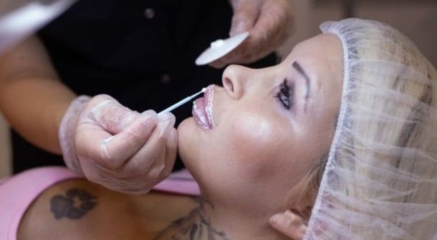 Wezareta Tenduristiyê lêpirsîna emeliyatên estetîk da destpêkirin