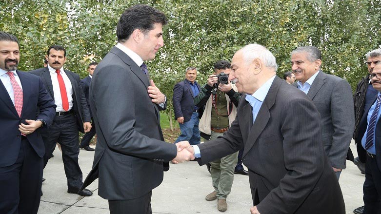 Serokê Goranê bi rêya telefonê pîrozbahî li Nêçîrvan Barzanî kir