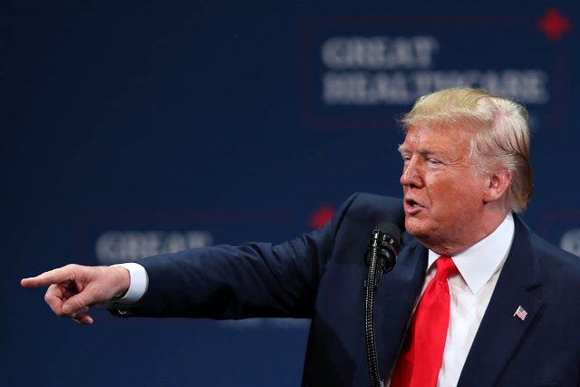 Trump: Ez ê dorpêça ser Tirkiyê îmze bikim