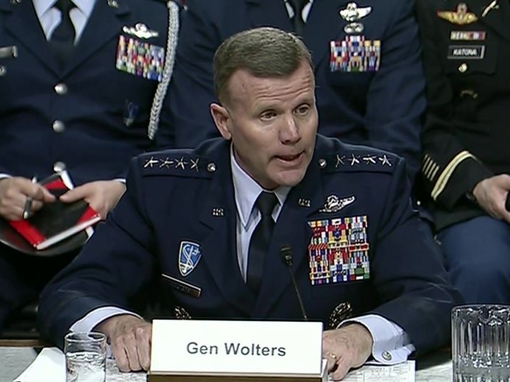 General Walters ê Amerîkî seredana Tirkiyê dike
