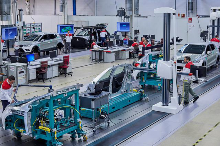 Macron 8 mîlyar Euro destek dide sektora otomobîlan