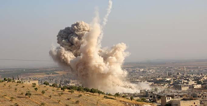 Rejîma Sûriyê Idlibê kiriye navenda bombebaranê