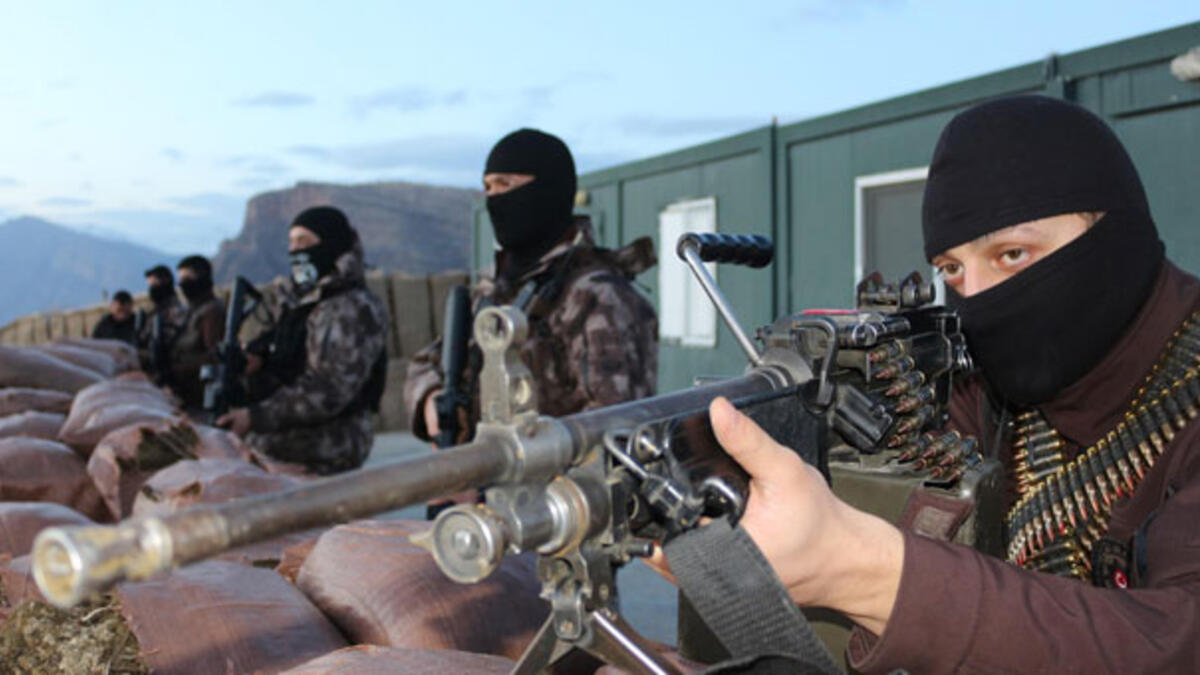 Hezar tîmên taybet li ser sînor amade ne