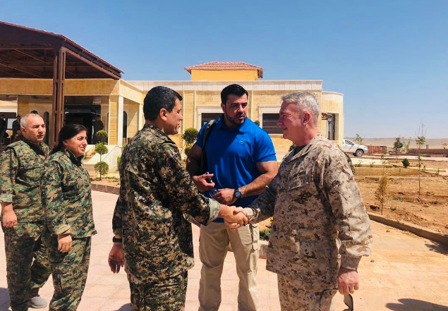 Sandeke Artêsa Amerîkayê serdana Rojavayê Kurdistanê kir