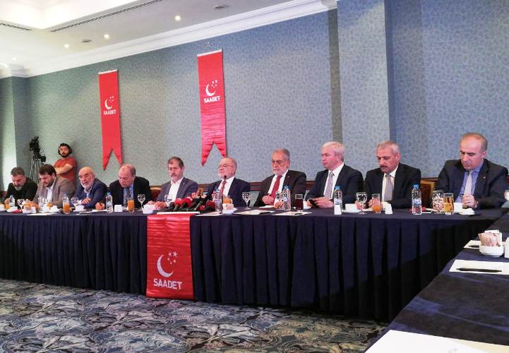 Serokê Saadetê: Divê Kurdî li gorî daxwazên Kurdan bê pêsxistin